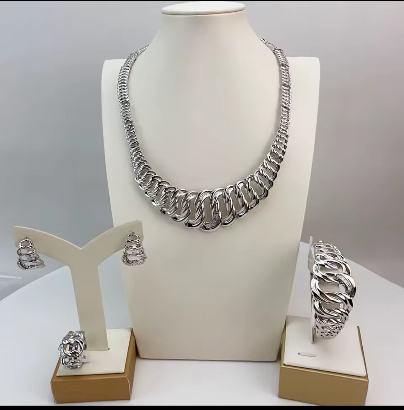 Silver Royal Twist Jewelry Set