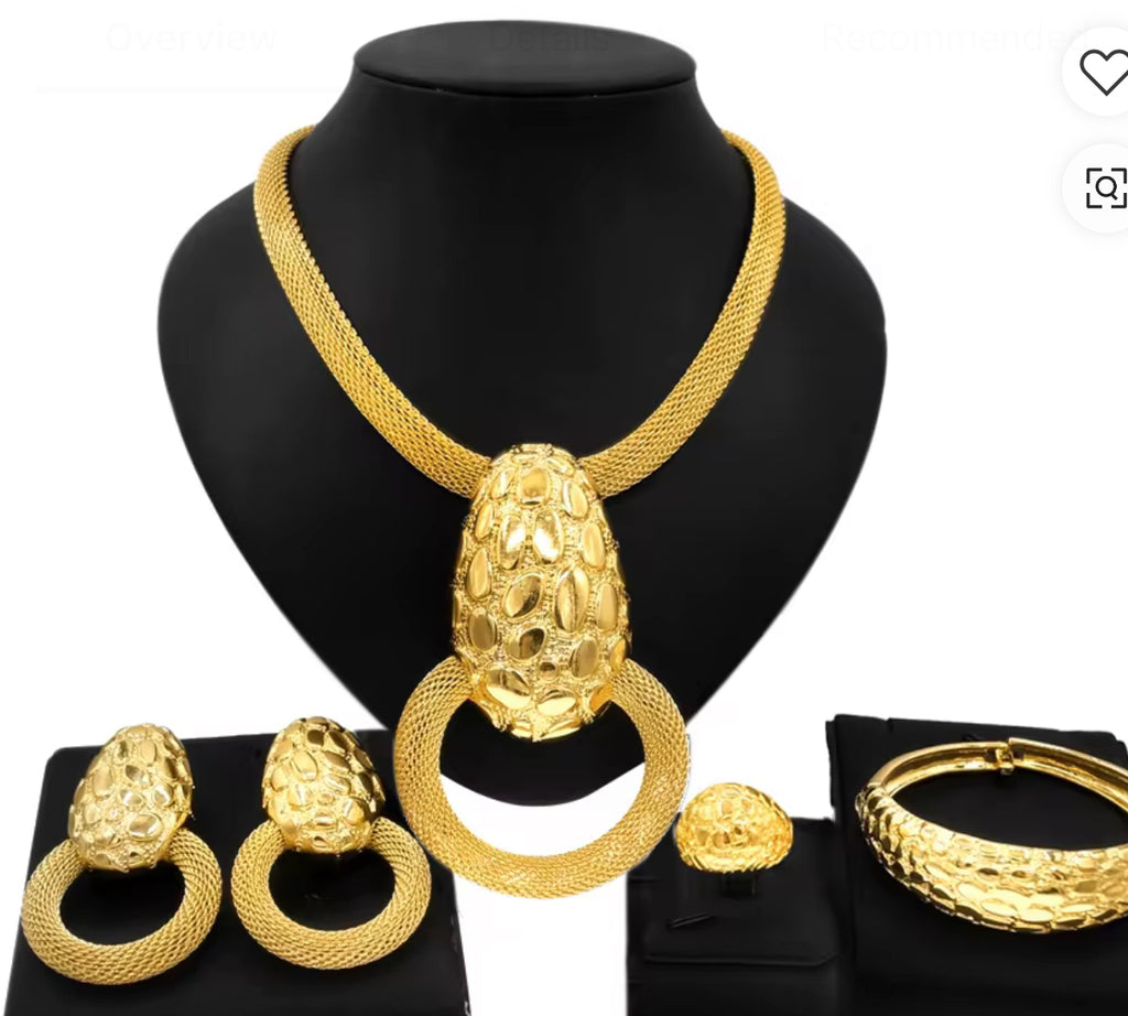 Golden Majesty Statement Jewelry Set