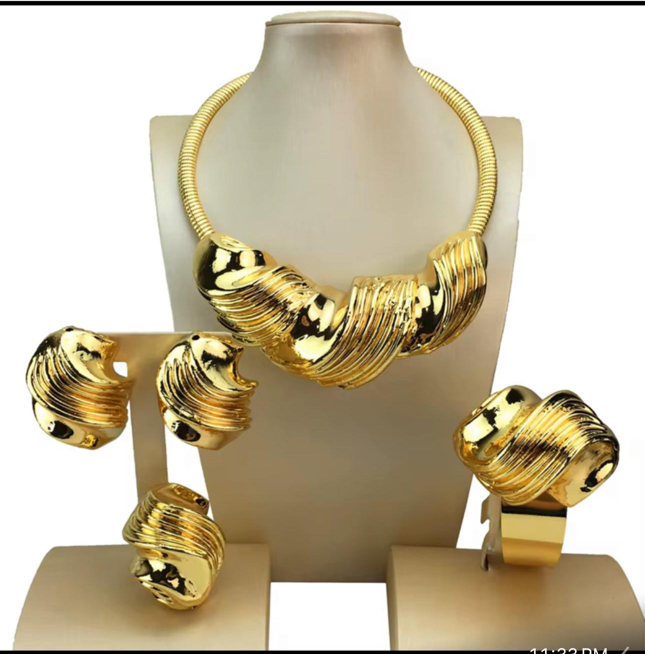 Royal Gold Statement Jewelry Set