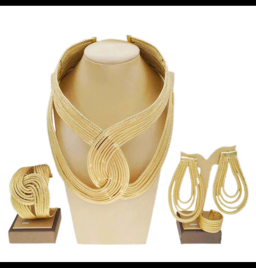 Golden Infinity Elegance Jewelry Set