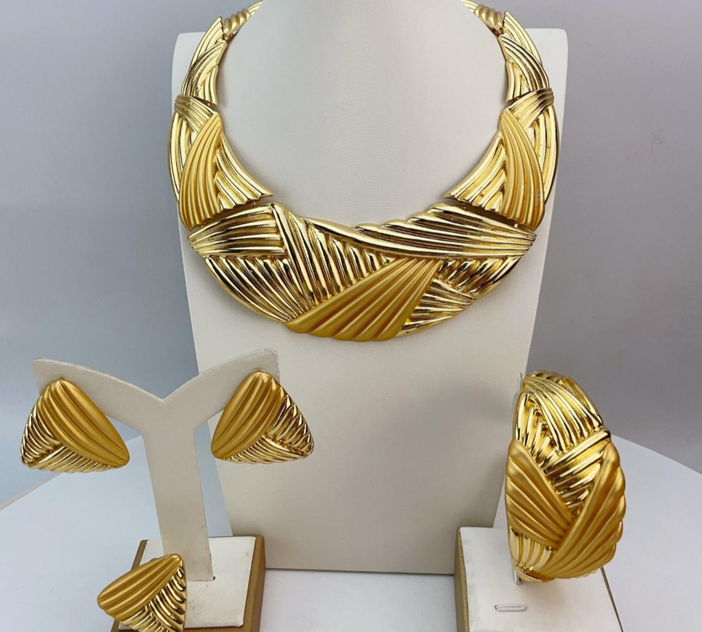 brazillan women jewelry