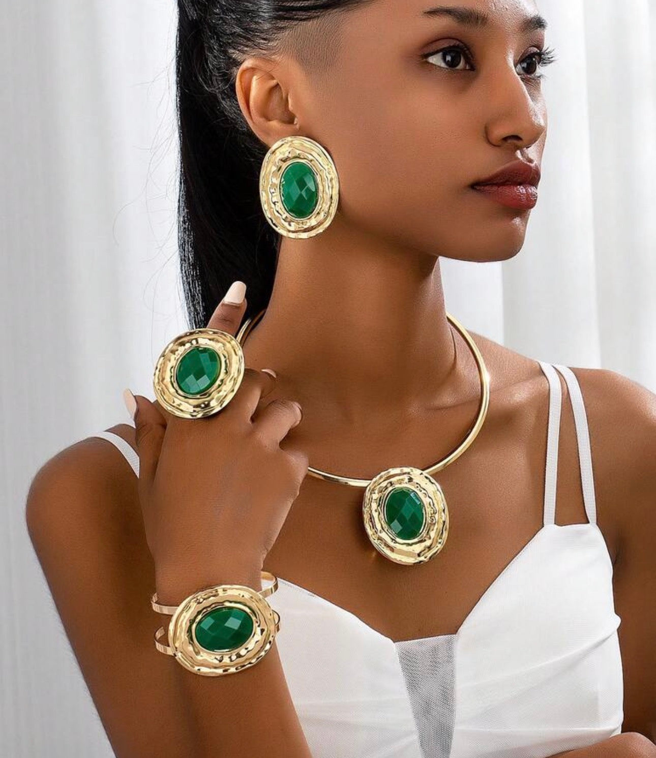 Emerald Luxe Jewelry Set