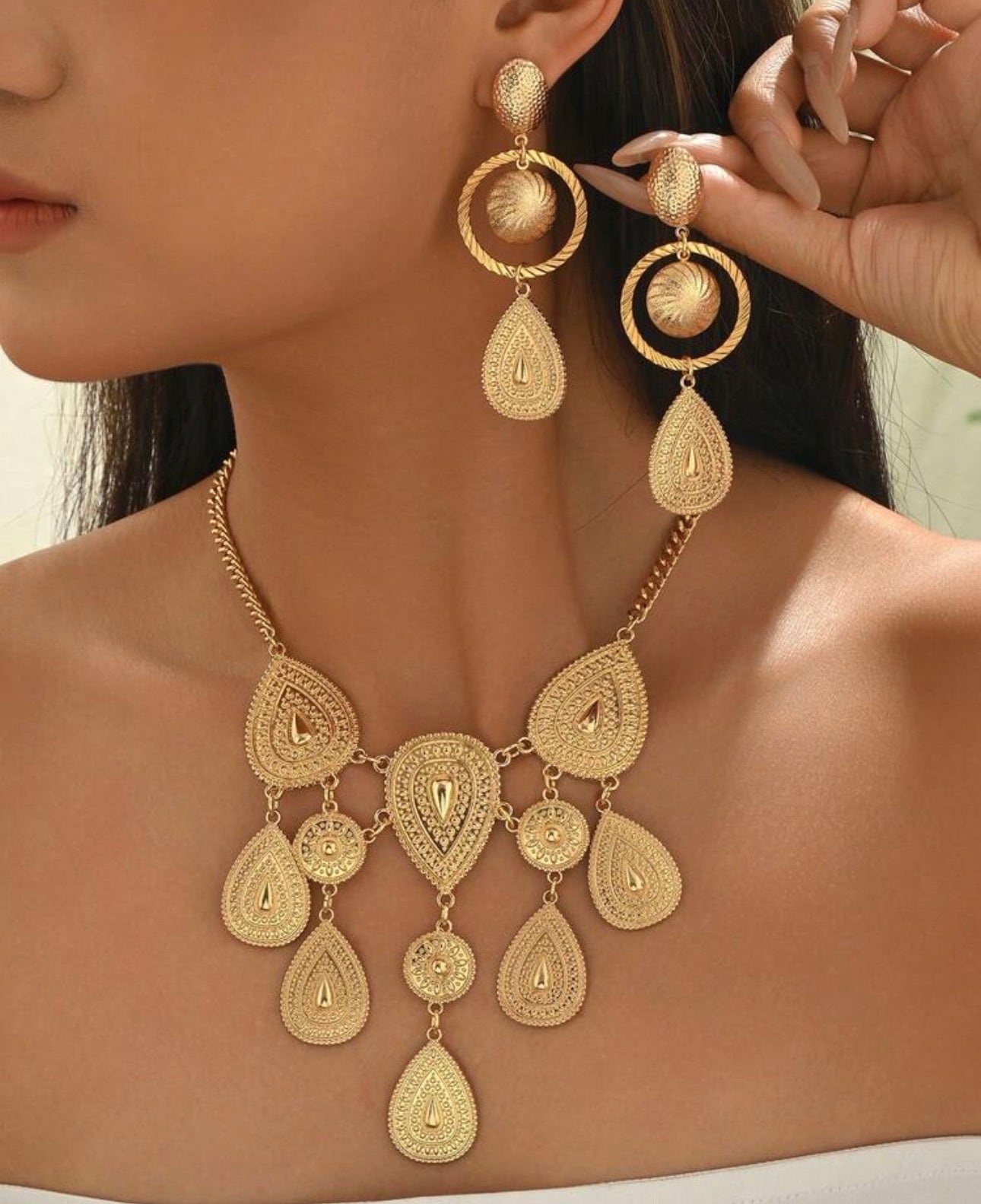Cascade Necklace & Earrings Set
